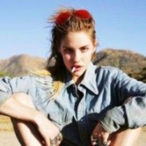 Meet your Posher, Coffey